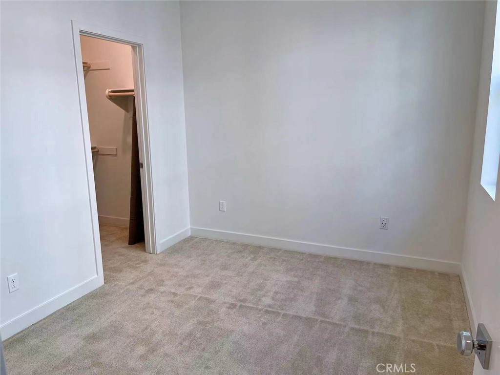 455 Palermo Lake Forest, CA 92630 - Photo 10 of 14