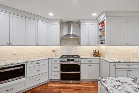 $1,695,000 | 2960 Highland Court, Mound, MN 55364