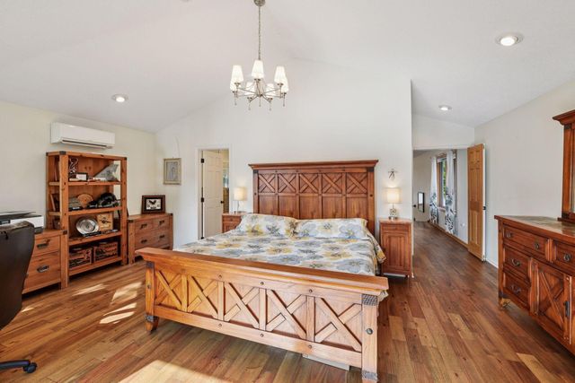 $1,600,000 | 2960 Highland Court, Mound, MN 55364