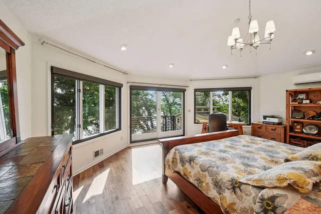 $1,600,000 | 2960 Highland Court, Mound, MN 55364