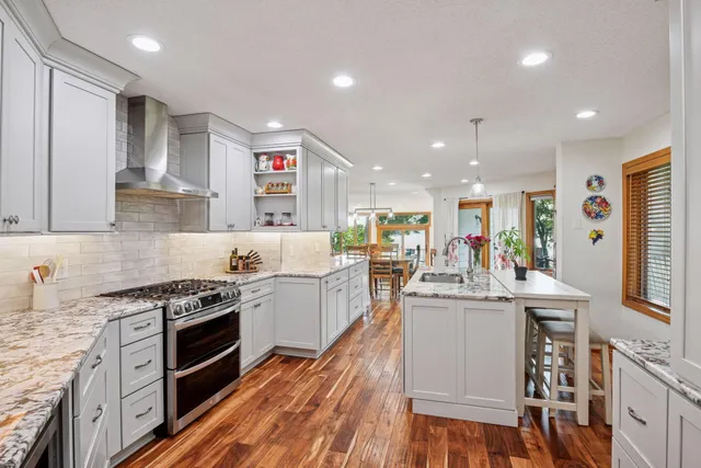 $1,600,000 | 2960 Highland Court, Mound, MN 55364