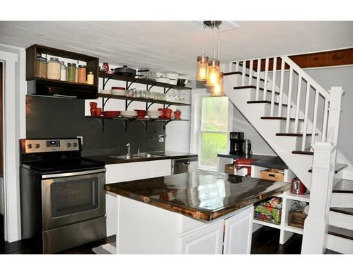 10 Collette Road Sturbridge, MA 01518 - Photo 8 of 30