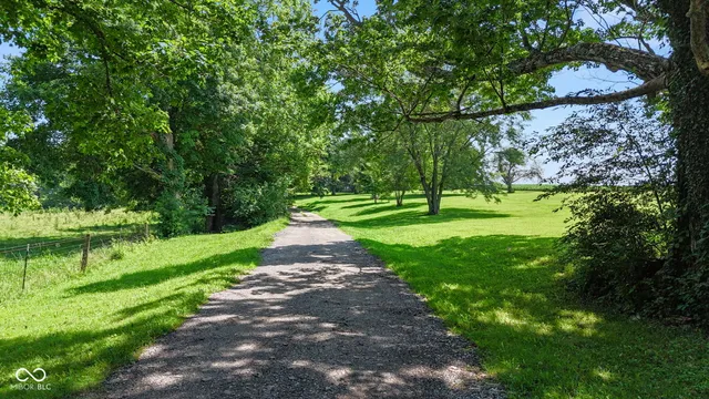 $1,900,000 | 7207 North County Road 200 West, Lizton, IN 46149