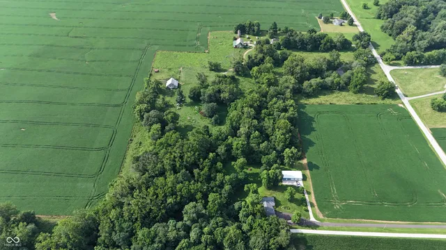 $1,900,000 | 7207 North County Road 200 West, Lizton, IN 46149