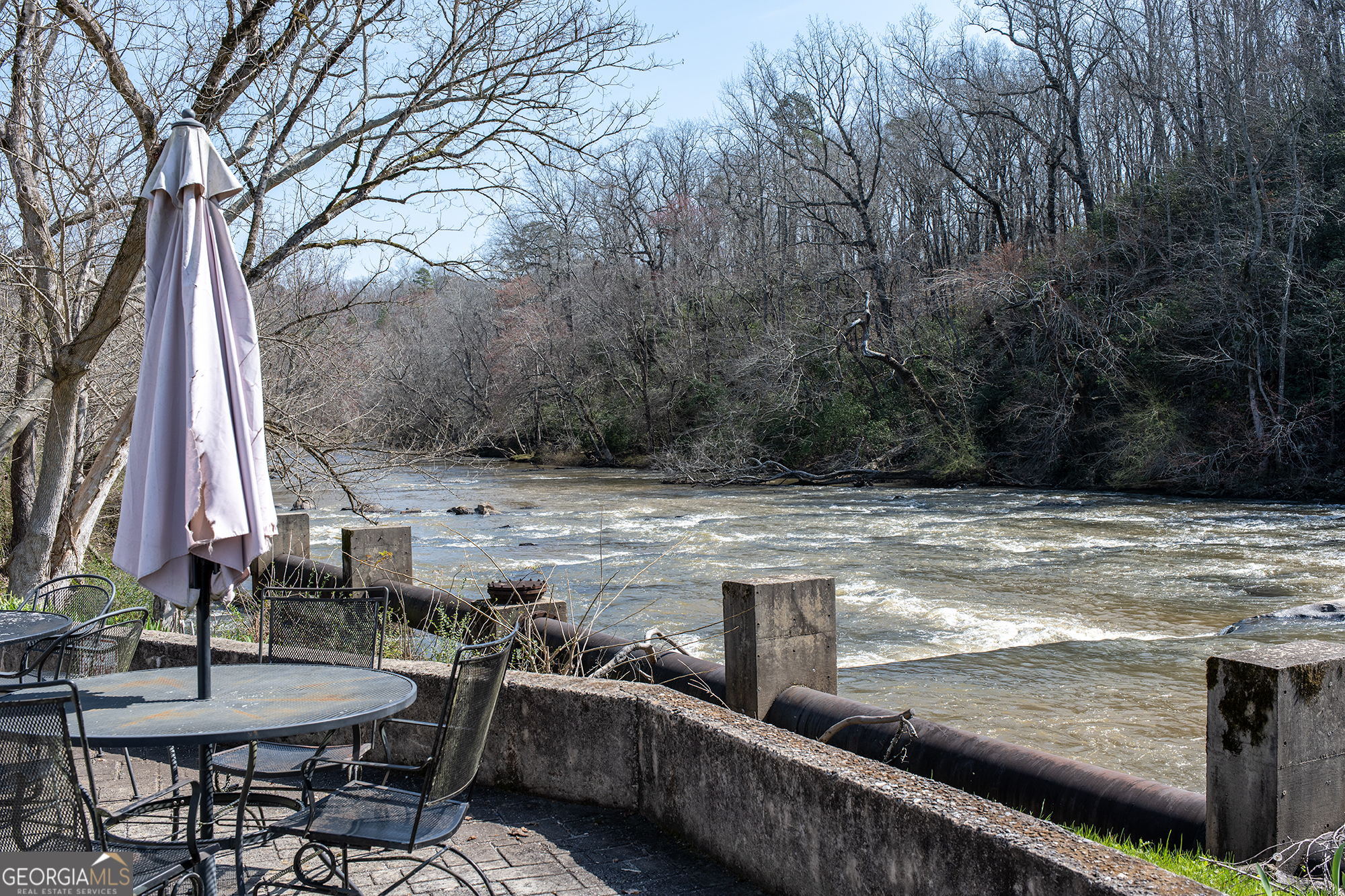 585 White Circle, Unit 509 Athens, GA 30605 - Photo 37 of 42 a view of outdoor space yard and patio