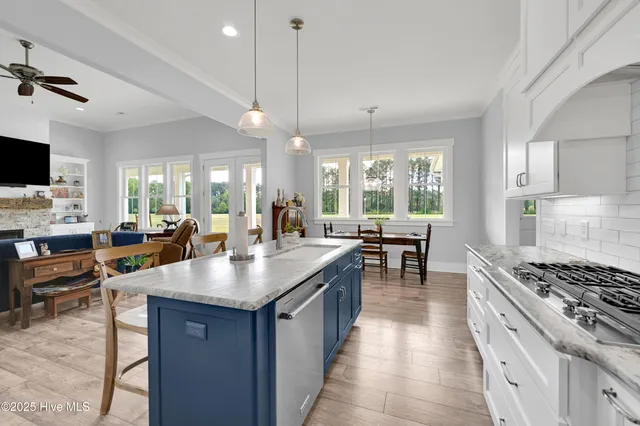 $849,000 | 260 Southwind Drive, Washington, NC 27889