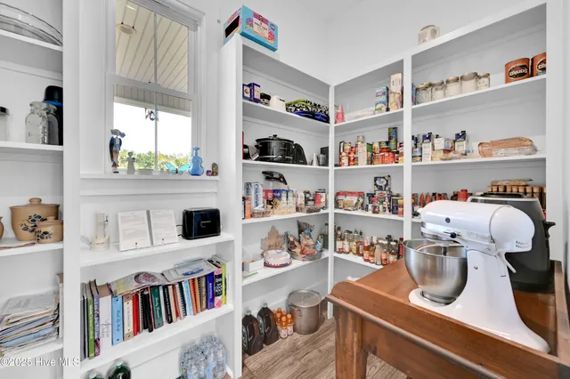 $849,000 | 260 Southwind Drive, Washington, NC 27889