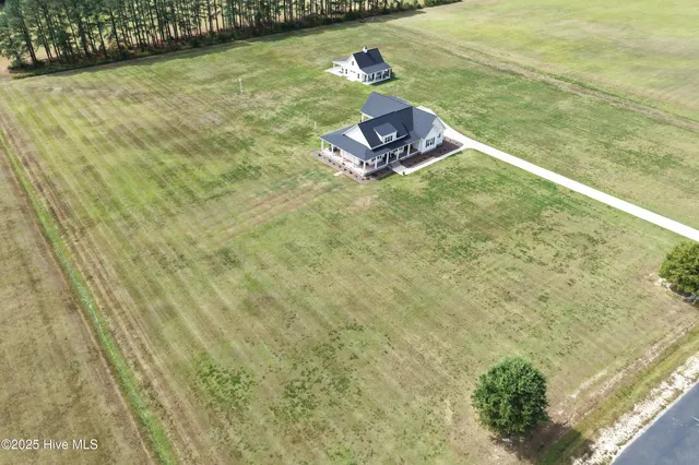 $849,000 | 260 Southwind Drive, Washington, NC 27889