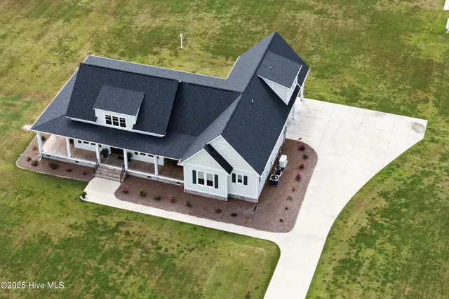 $849,000 | 260 Southwind Drive, Washington, NC 27889