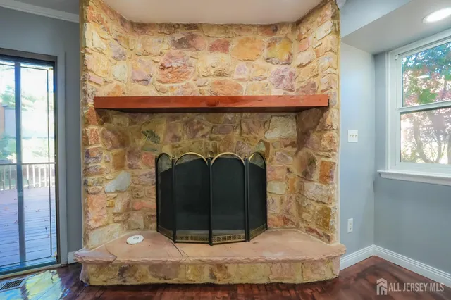 $565,000 | 1308 Merrywood Drive, Edison, NJ 08817