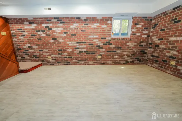 $565,000 | 1308 Merrywood Drive, Edison, NJ 08817