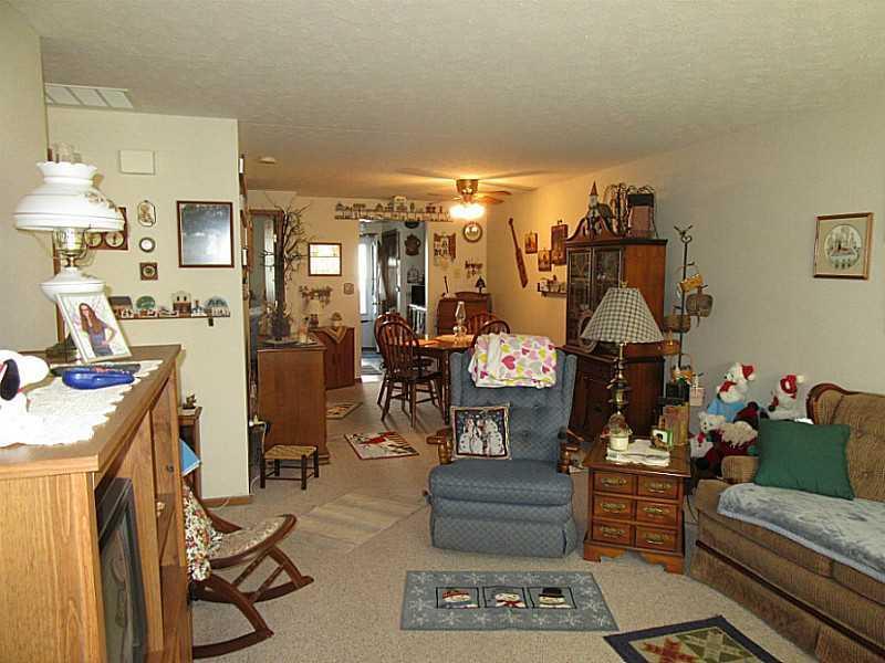 4563 Reno Lane, Unit 9 Springfield, OH 45503 - Photo 2 of 18