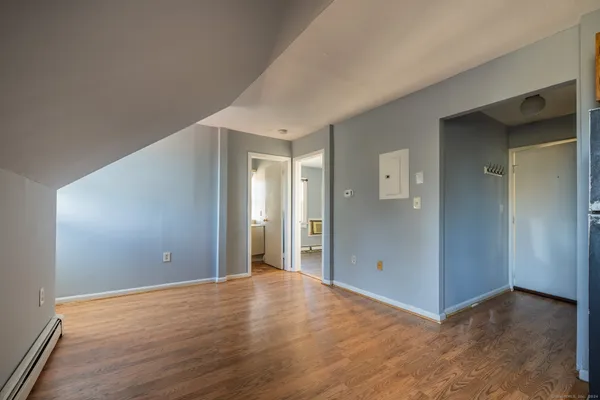 $1,450 | 56 Park Avenue, Unit 301, Bridgeport, CT 06604