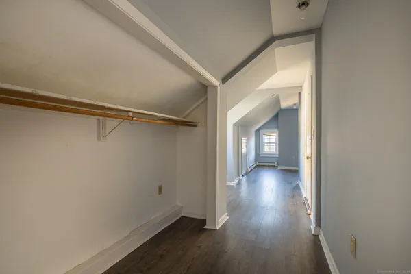 $1,450 | 56 Park Avenue, Unit 301, Bridgeport, CT 06604