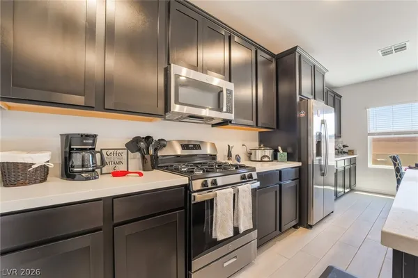 $2,750 | 292 Whitney Crest Street, Henderson, NV 89015