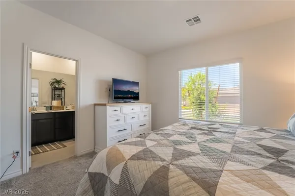 $2,750 | 292 Whitney Crest Street, Henderson, NV 89015