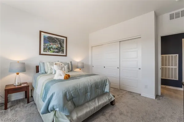$2,750 | 292 Whitney Crest Street, Henderson, NV 89015
