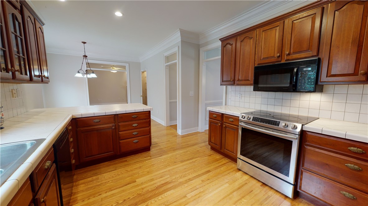 113 Ridgestone Drive Central, SC 29630 - Photo 8 of 30