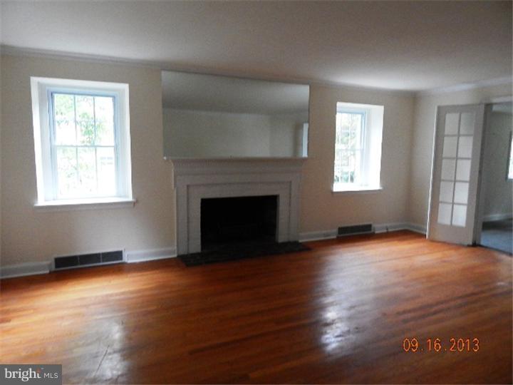 119 Rices Mill Road Wyncote, PA 19095 - Photo 5 of 20