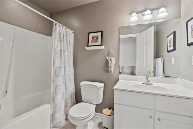 $599,900 | 1004 Deveron Court, Jeannette, PA 15644