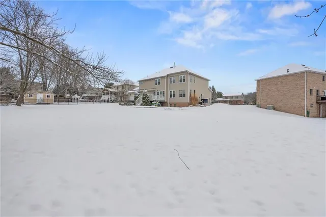 $599,900 | 1004 Deveron Court, Jeannette, PA 15644