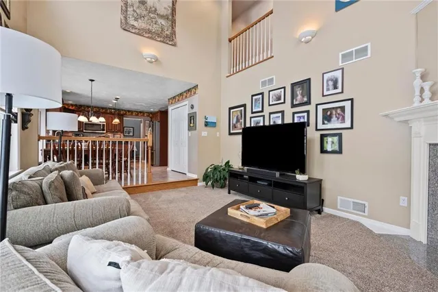 $599,900 | 1004 Deveron Court, Jeannette, PA 15644