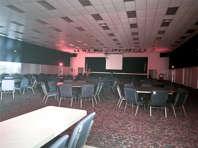 $62,000 | 3210 Holiday Springs Boulevard, Unit 2204, Margate, FL 33063