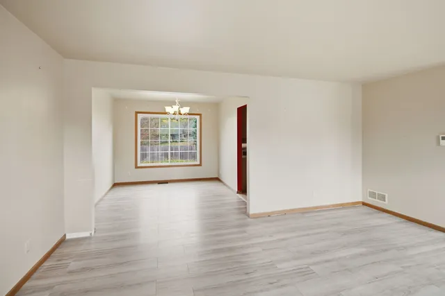 $400,000 | 1155 Hanover Drive, Batavia, IL 60510