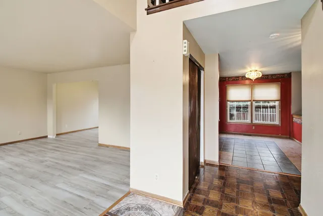 $400,000 | 1155 Hanover Drive, Batavia, IL 60510