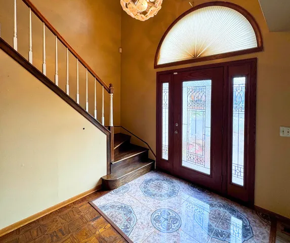 $400,000 | 1155 Hanover Drive, Batavia, IL 60510