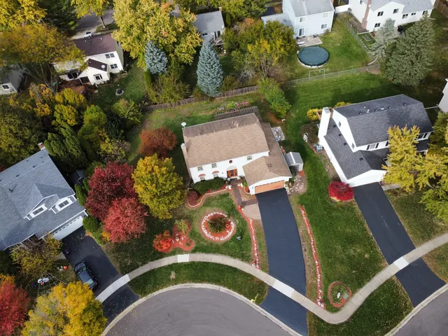 $400,000 | 1155 Hanover Drive, Batavia, IL 60510