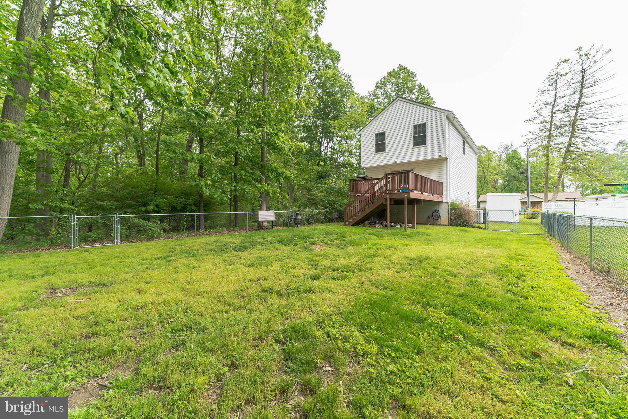 1512 Pattison Road Baltimore, MD 21221 - Photo 26 of 31 Backyard Full View