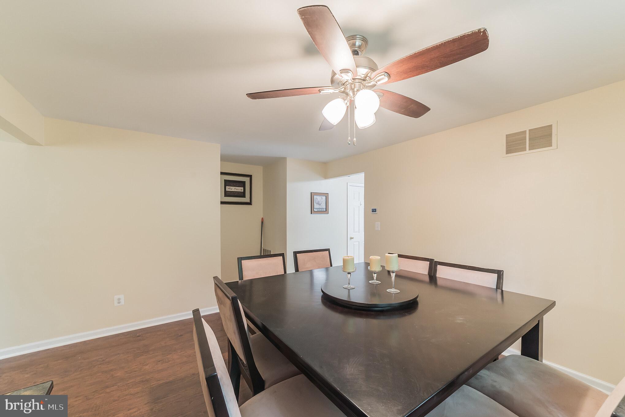 1512 Pattison Road Baltimore, MD 21221 - Photo 8 of 31 Dining Room