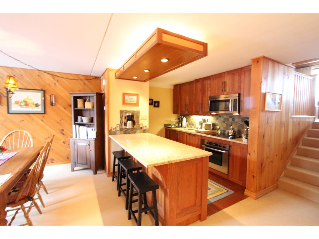 1307 Notchbrook Road, Unit 9AB Stowe, VT 05672 - Photo 8 of 34 Gallery Image 8