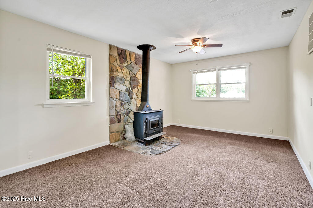 326 Spartan Road Wilmington, NC 28405 - Photo 14 of 30 326SpartanRoad-15