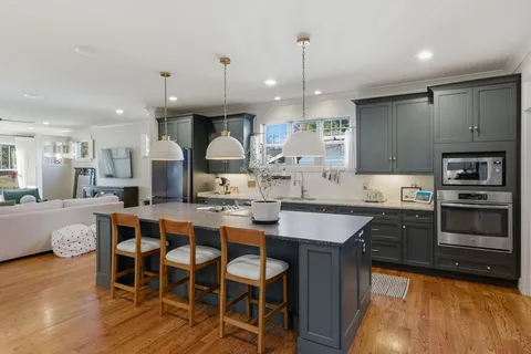 $879,900 | 1251 A McGavock Pike, Nashville, TN 37216