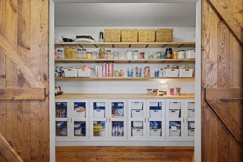 $879,900 | 1251 A McGavock Pike, Nashville, TN 37216