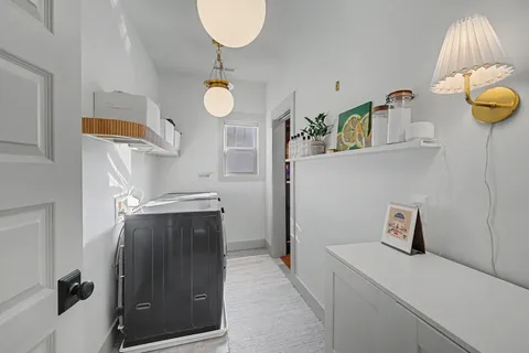 $879,900 | 1251 A McGavock Pike, Nashville, TN 37216