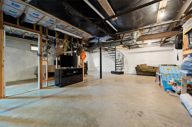 $320,000 | 9722 Highway 28, Russia, NY 13431