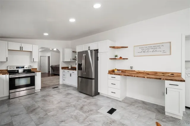 $320,000 | 9722 Highway 28, Russia, NY 13431