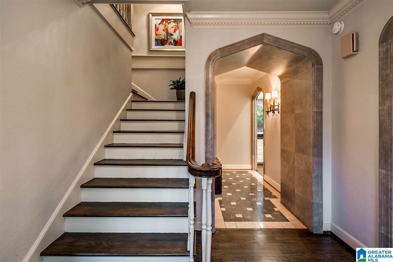 1820 Woodcrest Road Birmingham, AL 35205 - Photo 5 of 49