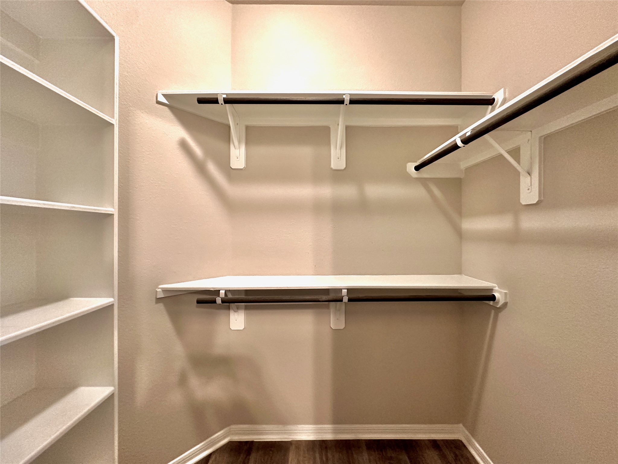 13327 Myrtle Meadows Lane Houston, TX 77048 - Photo 14 of 22