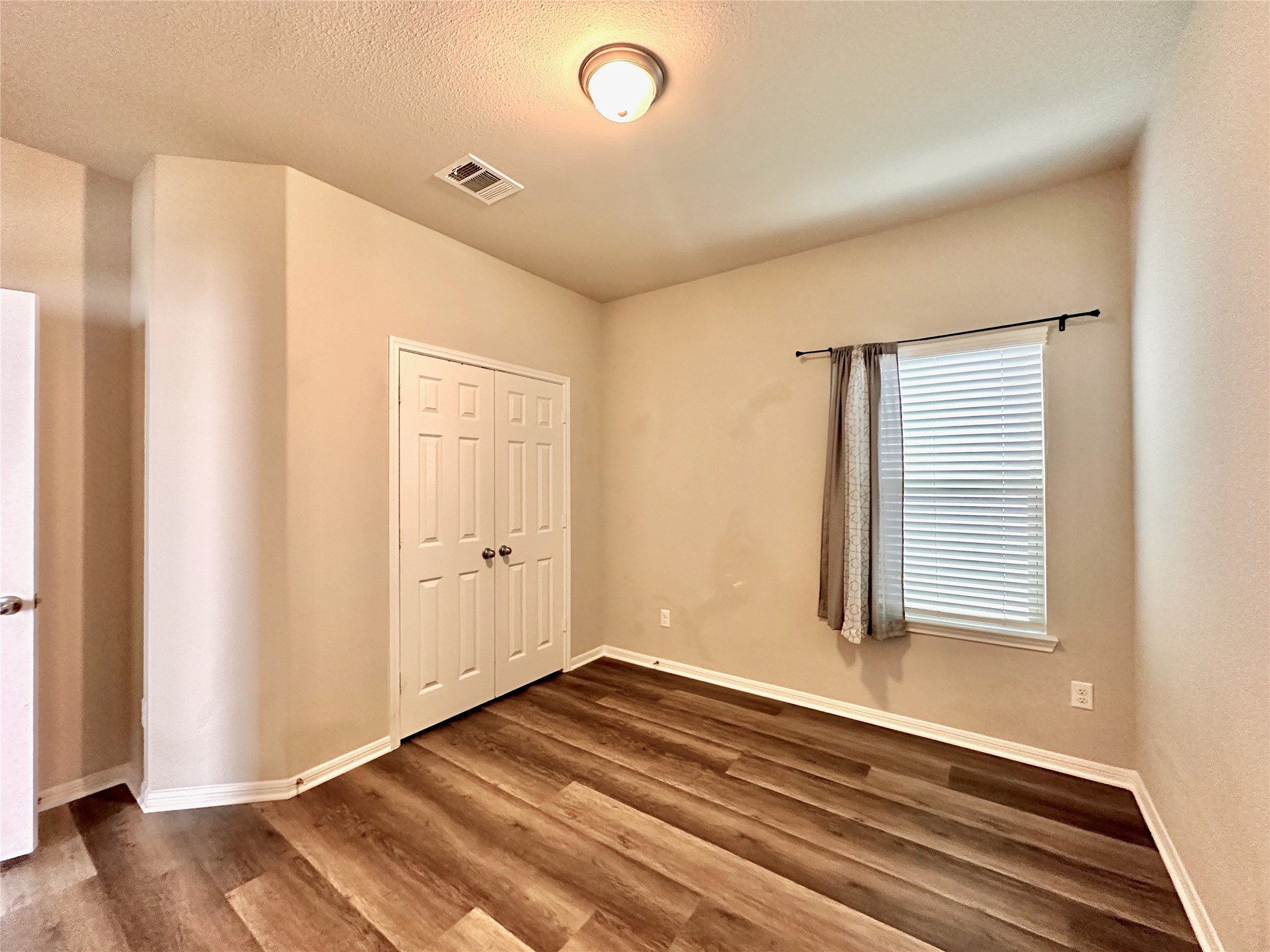 13327 Myrtle Meadows Lane Houston, TX 77048 - Photo 17 of 22