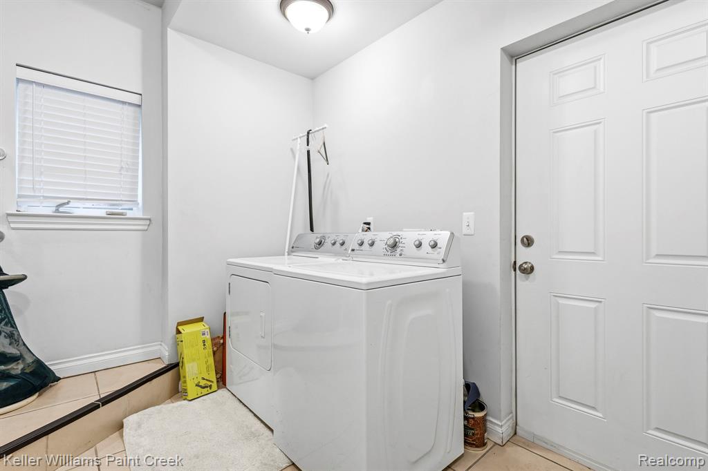 418 Oak Street Rochester, MI 48307 - Photo 25 of 38