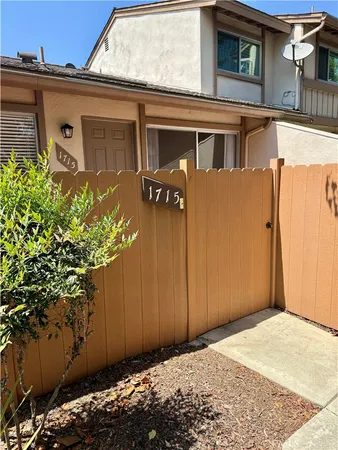 $3,200 | 1715 North Gilbert Street, Fullerton, CA 92833