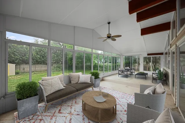 $579,900 | 1325 East Lake Avenue, Glenview, IL 60025