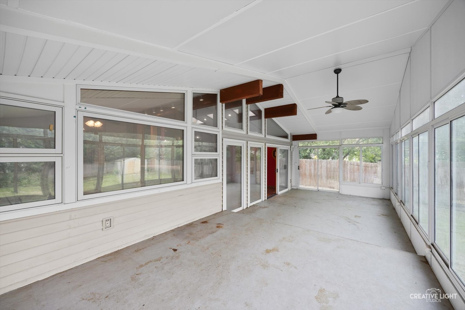 1325 East Lake Avenue Glenview, IL 60025 - Photo 15 of 43 an empty room with windows