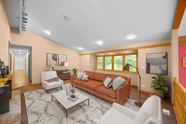 $579,900 | 1325 East Lake Avenue, Glenview, IL 60025