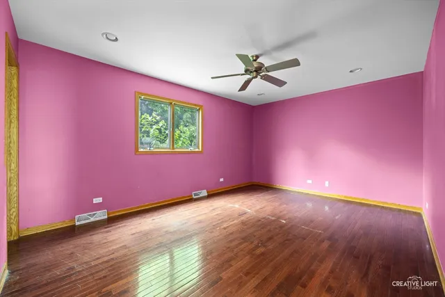 $579,900 | 1325 East Lake Avenue, Glenview, IL 60025