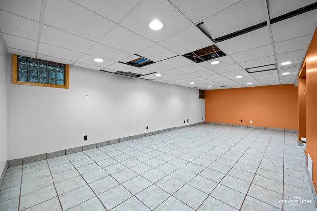 $579,900 | 1325 East Lake Avenue, Glenview, IL 60025